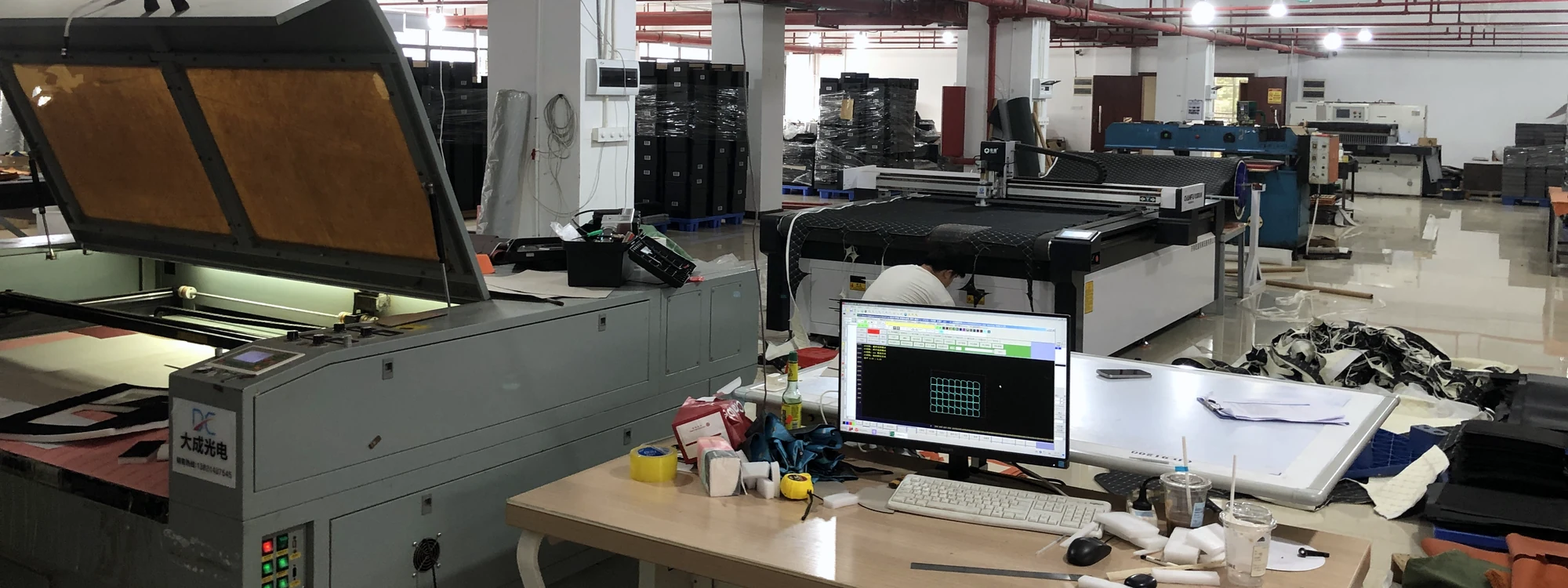 Materialvorbereitung und Laserschneidanlage